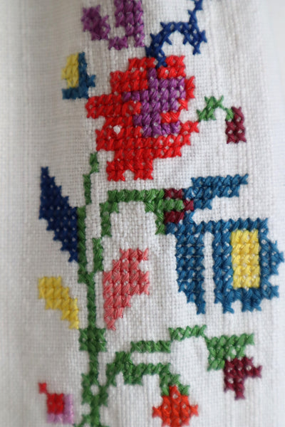 1920s~1930s Hand Woven Linen Embroidered Folk Art Blouse