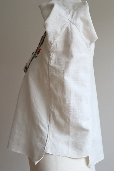 1920s~1930s Hand Woven Linen Embroidered Folk Art Blouse