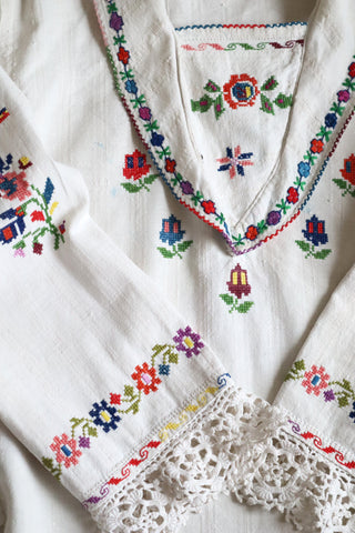 1920s~1930s Hand Woven Linen Embroidered Folk Art Blouse