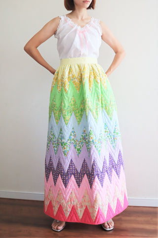 70s Zigzag Pattern Quilted Long Skirt