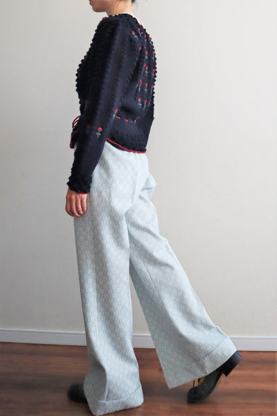 80s 🌹 Hand Knit Navy German Folk Cardigan