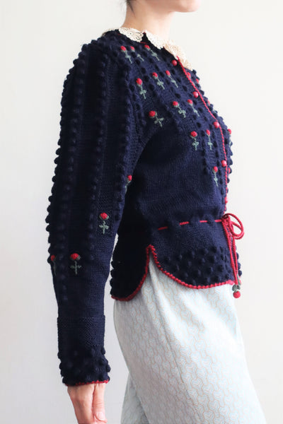 80s 🌹 Hand Knit Navy German Folk Cardigan