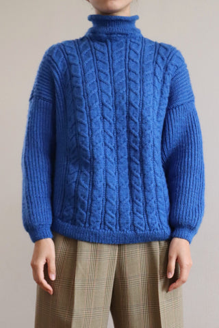 80s Vintage Blue knit sweater