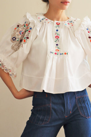 1940s Hungarian Hand Embroidered Folk Blouse