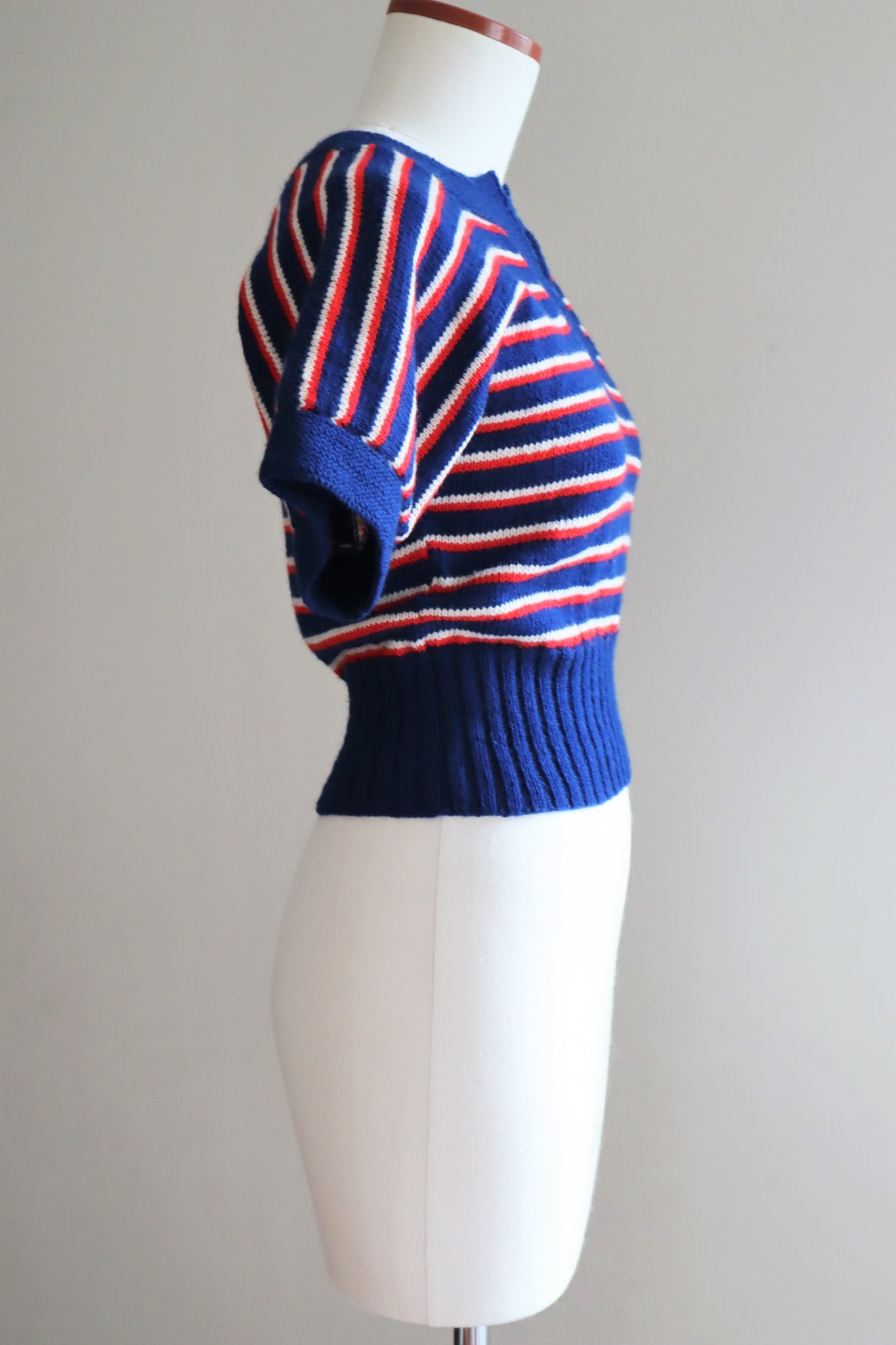60s Hand Knit Pullover