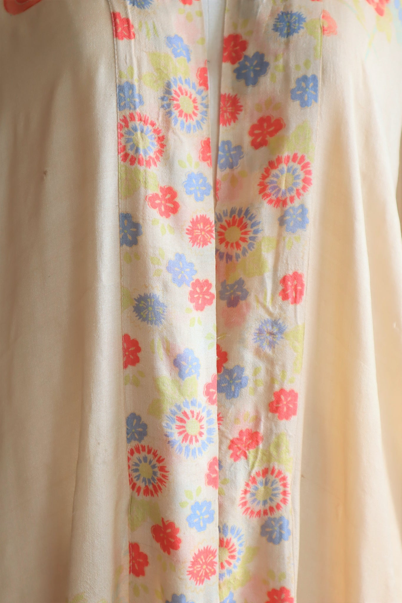 1920s Rare Pongee Silk Robe