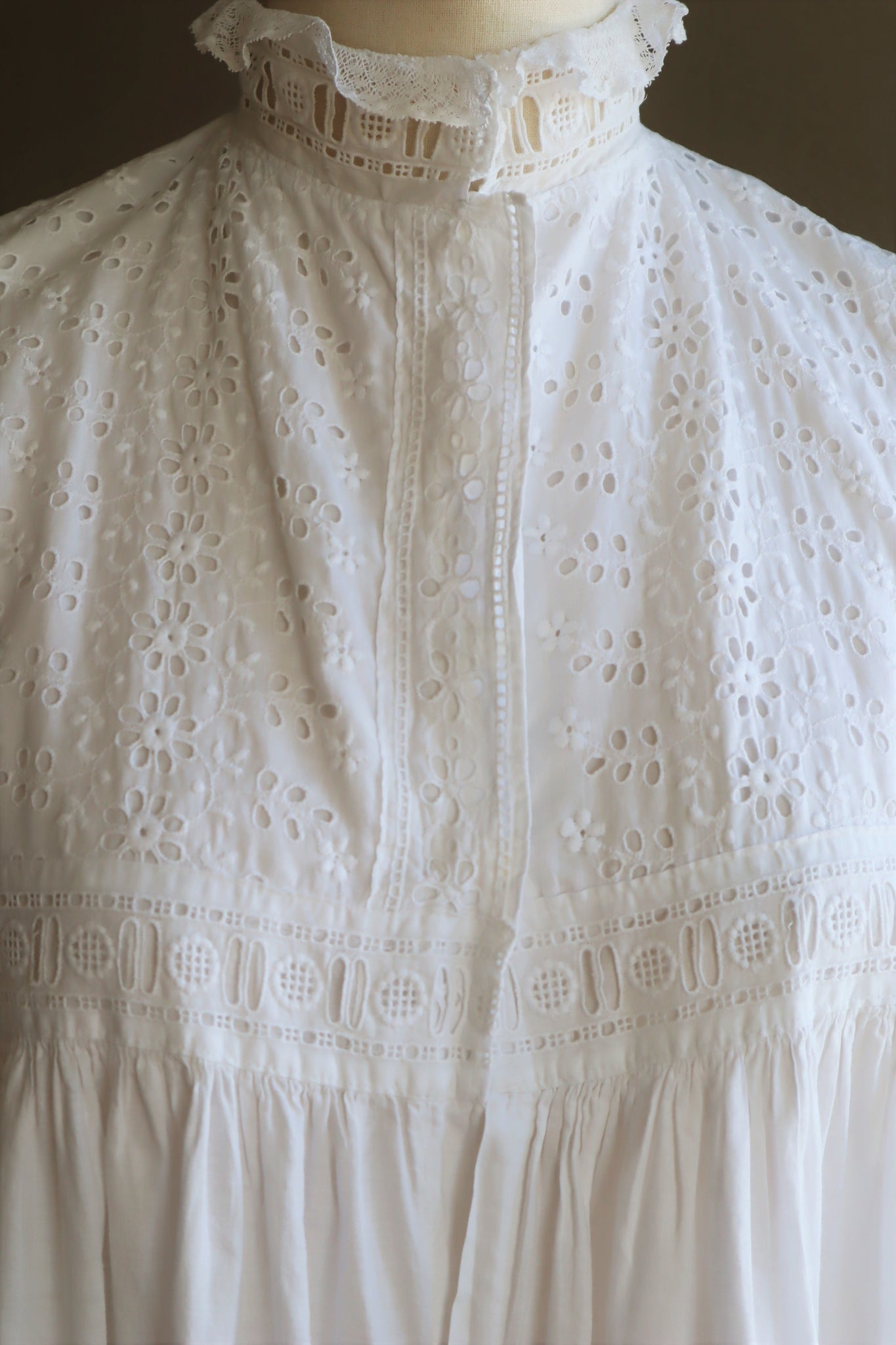 1920s Broderie Anglaise Puff Sleeve White Cotton Dress