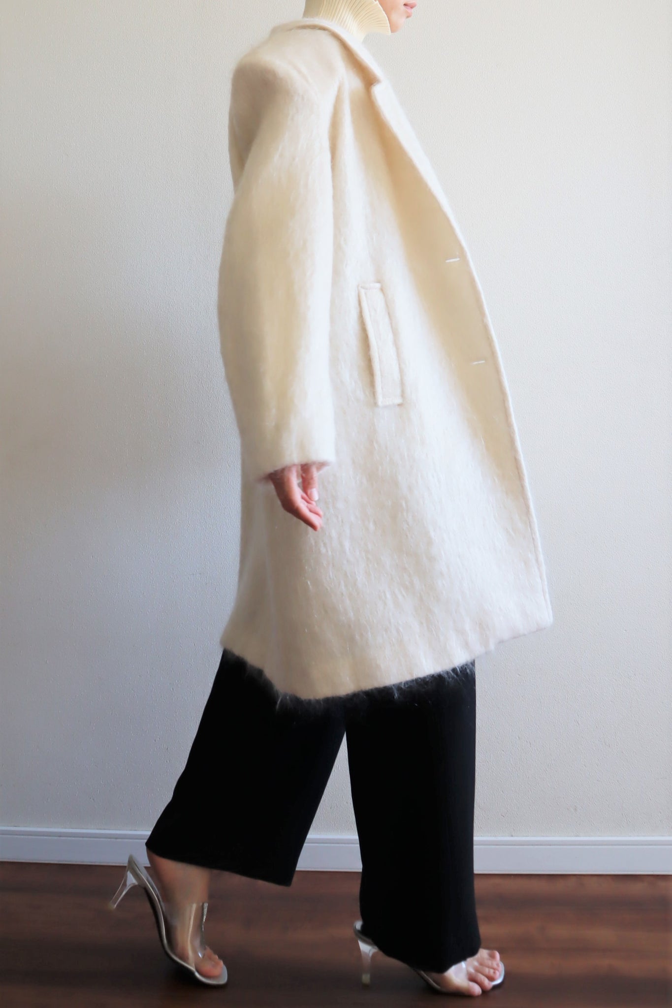 80s White Mohair Chester Coat