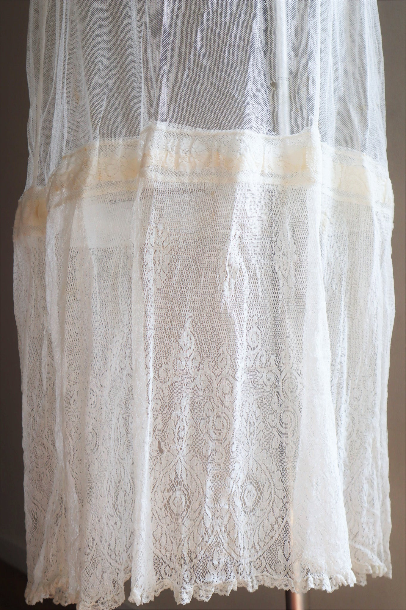1900s Tulle lace Petticoat Skirt