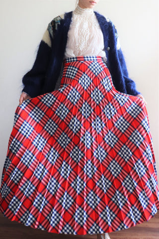 70s Full Length  Pleats  Plaid Skirt
