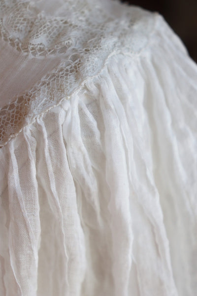 1900s Antique Puff Sleeve Victorian Cotton Gaze Blouse
