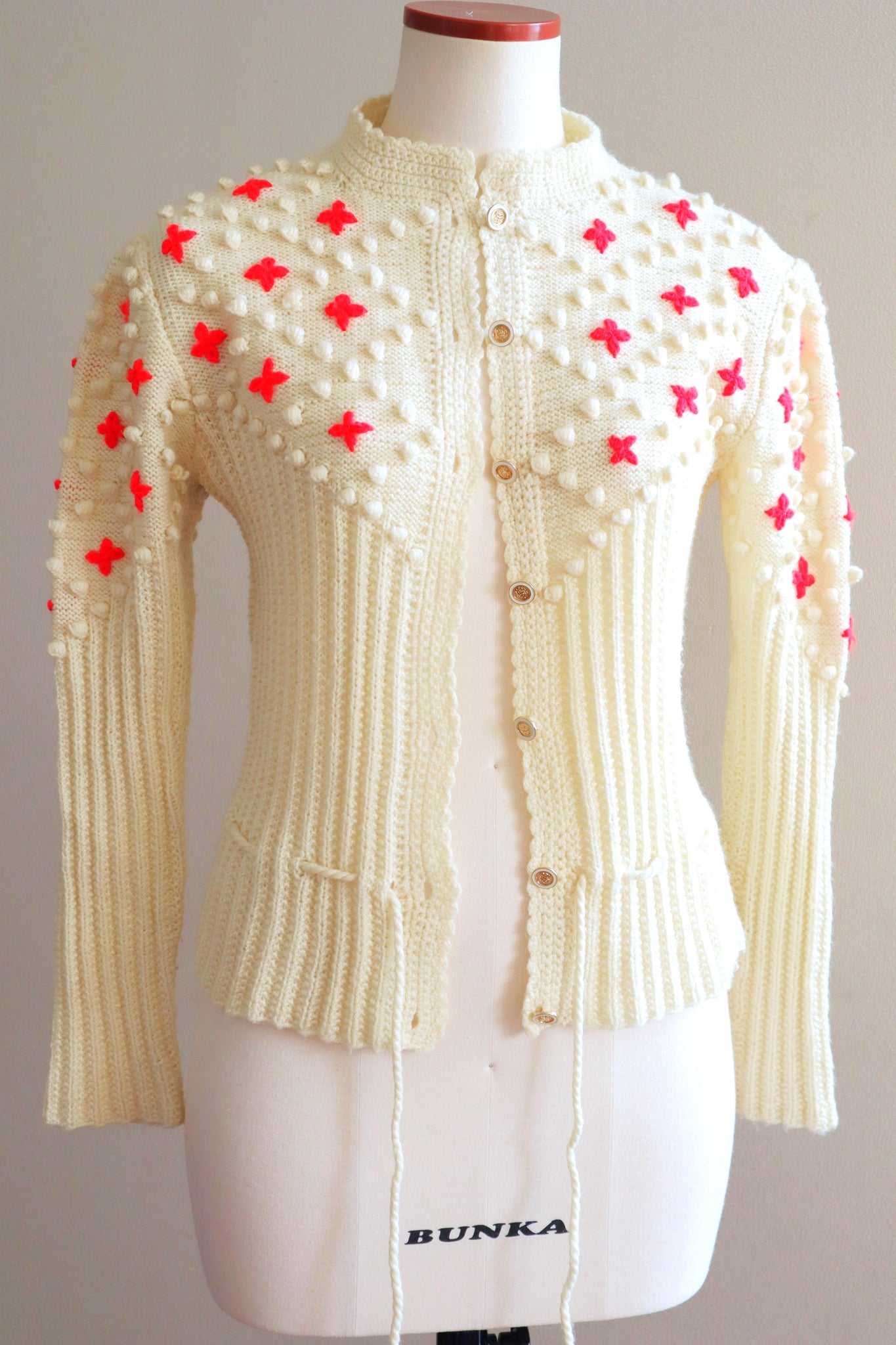 80s Off White Neon Flower Embroidery Austrian Cardigan Size S~M