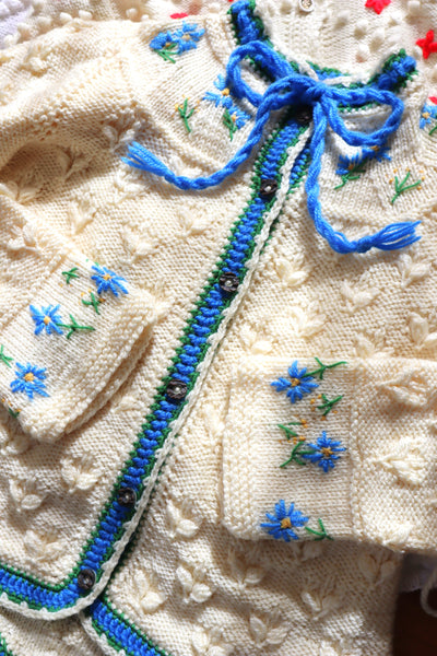 70s Blue Flower Embroidery Hand Knit Cream Austrian Cardigan