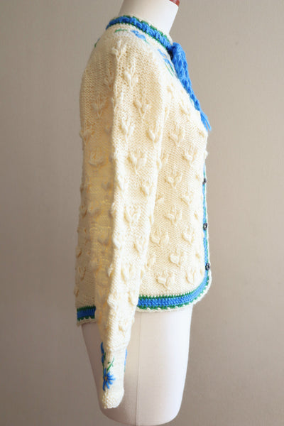 70s Blue Flower Embroidery Hand Knit Cream Austrian Cardigan