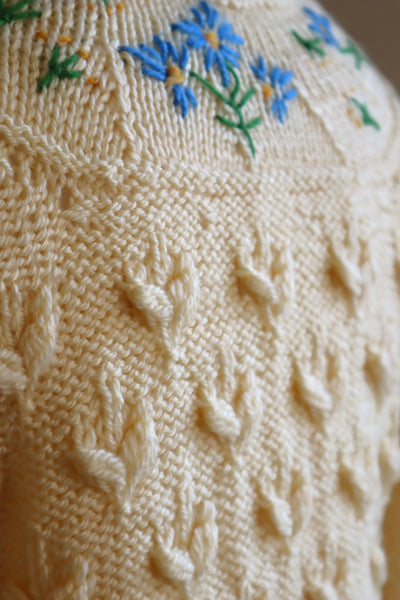 70s Blue Flower Embroidery Hand Knit Cream Austrian Cardigan