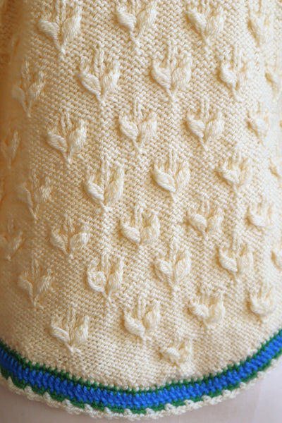 70s Blue Flower Embroidery Hand Knit Cream Austrian Cardigan
