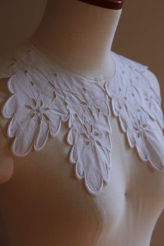 1920s White Handmade Cut Work Lace Collar