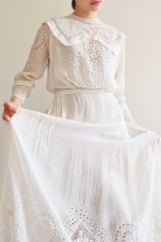 1900s Edwardian White Eyelet And Crochet Lace Lawn Dress