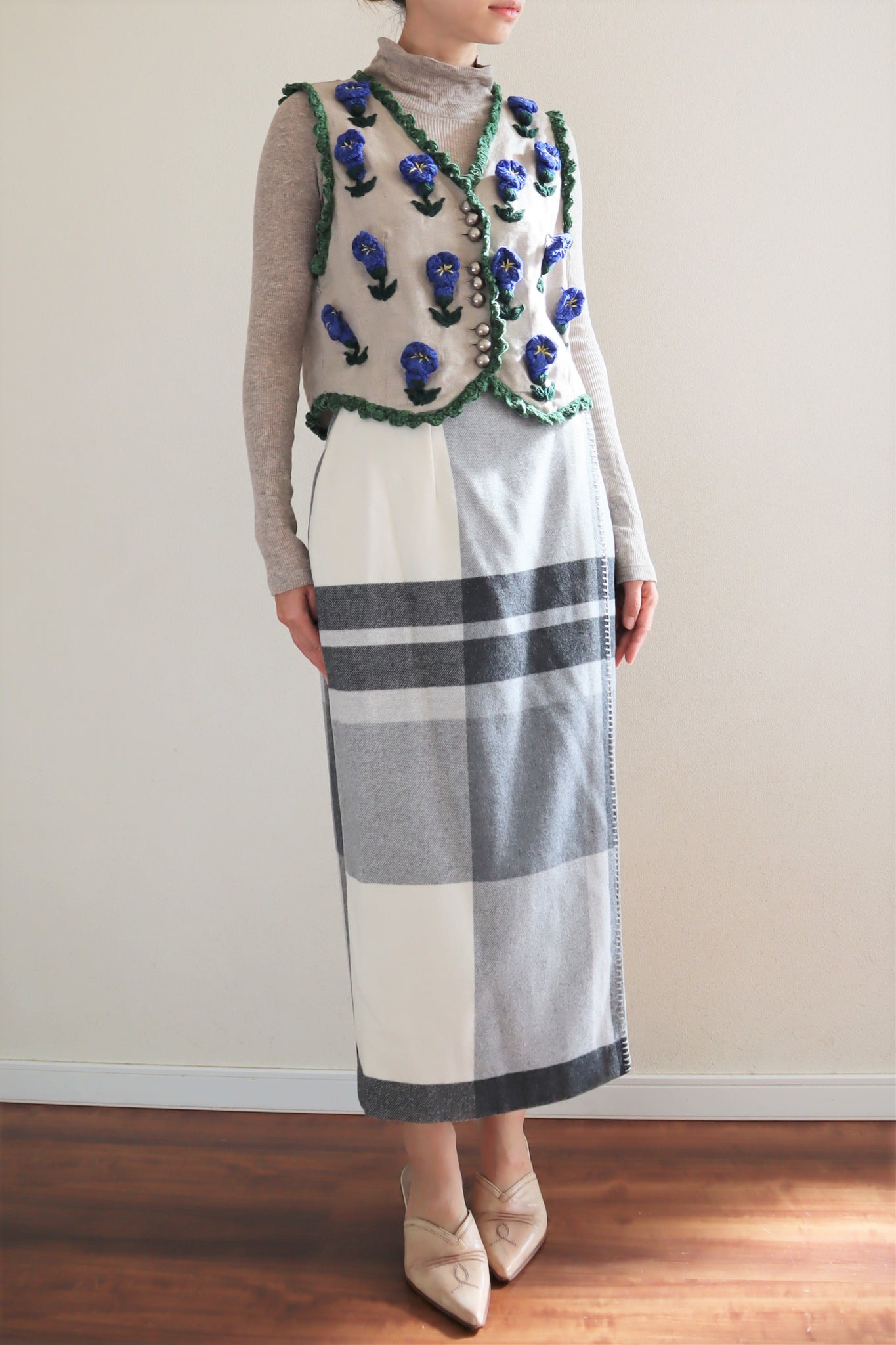 Vintage Plaid Wrap Skirt Gray