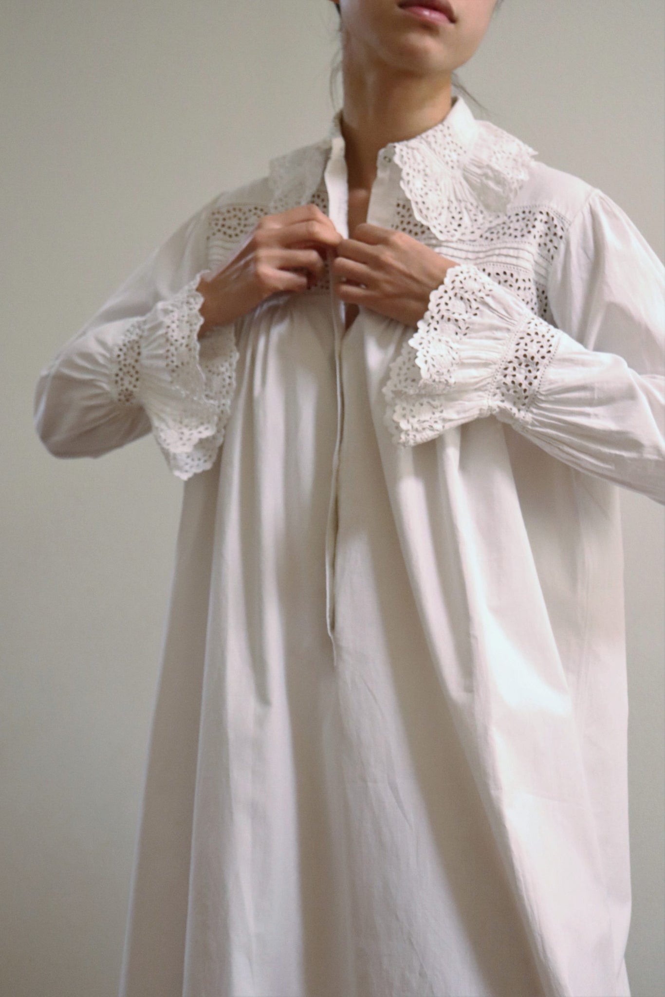 1900s Cut Work Lace Collar White Cotton Dress
