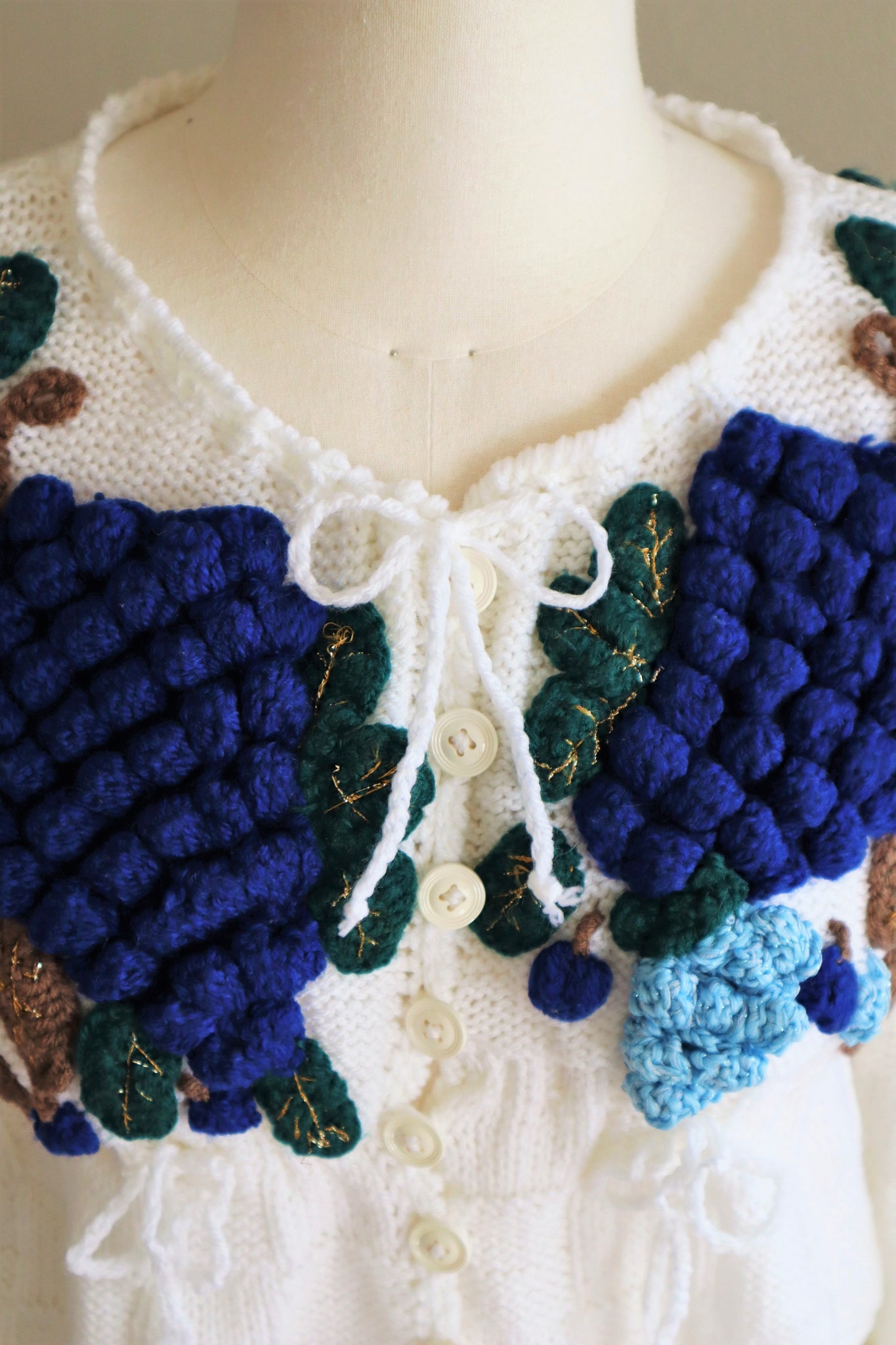 70s Bavarian Hand Knit 3D Grapes Embroidered Cardigan
