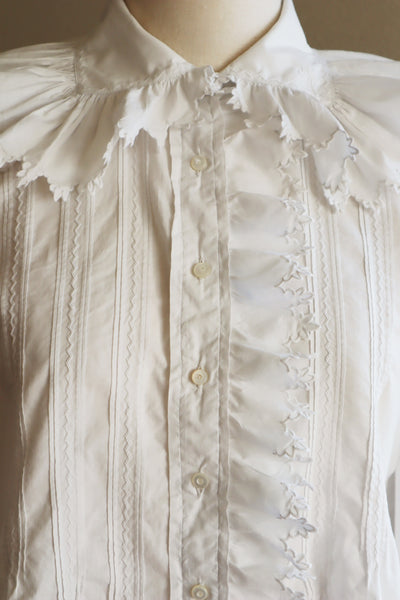 1900s Fine Jagged Scalloped Blouse