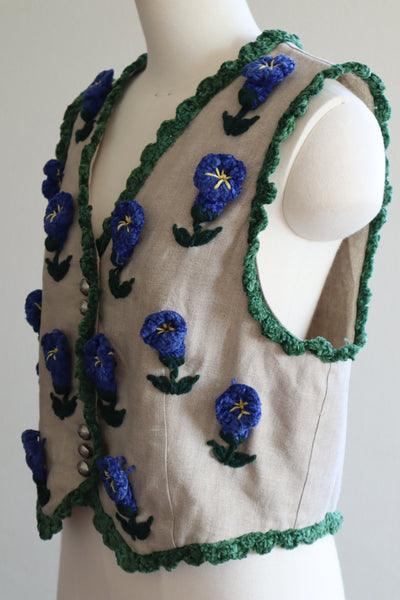 80s Floral Embroidery Austrian Gilet