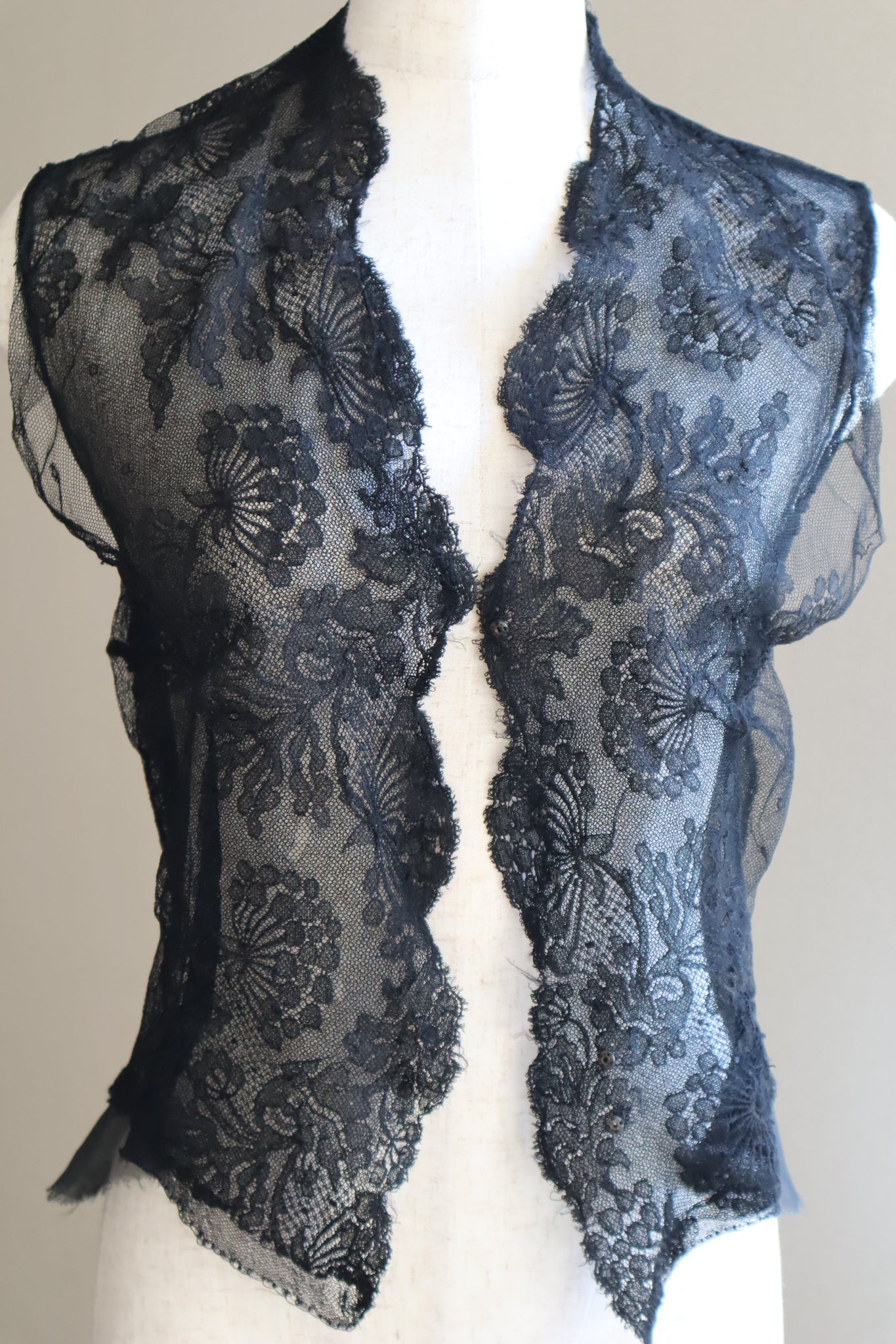1900s Black Chantilly Lace Blouse Size SX
