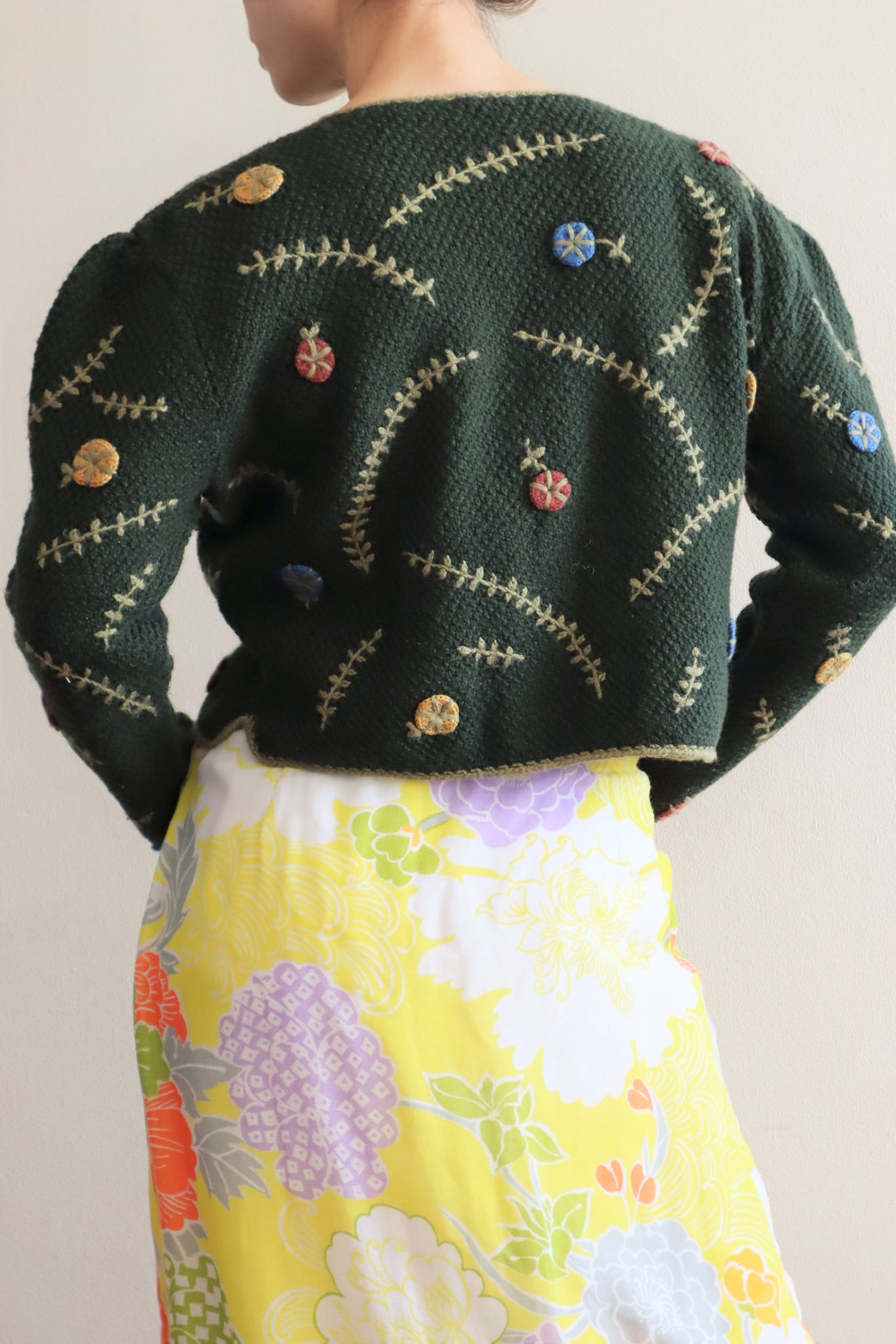 70s Bavarian Hand Knit Floral Embroidered Cardigan Green