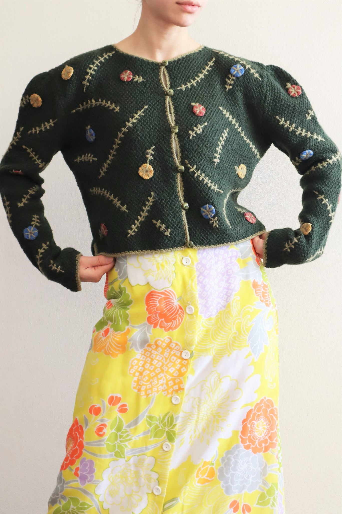 70s Bavarian Hand Knit Floral Embroidered Cardigan Green