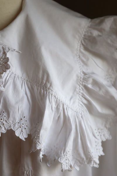 1890s~1900s Edwardian Big Collar White Cotton Ruffled Blouse