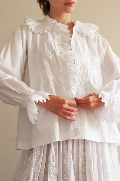 1900s Fine Jagged Scalloped Blouse