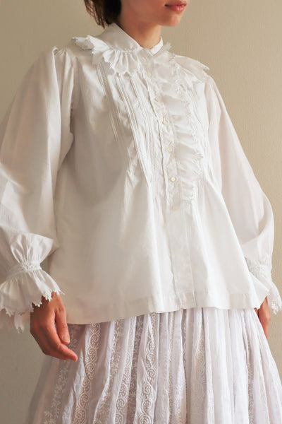 1900s Fine Jagged Scalloped Blouse