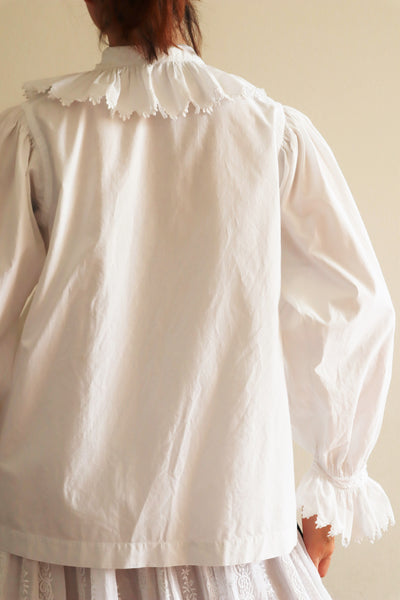 1900s Fine Jagged Scalloped Blouse