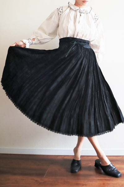 50s Hungarian Black Silk Brocade Skirt