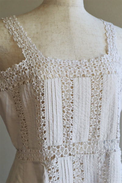 1900s White Cotton Crochet Lace Camisole Dress