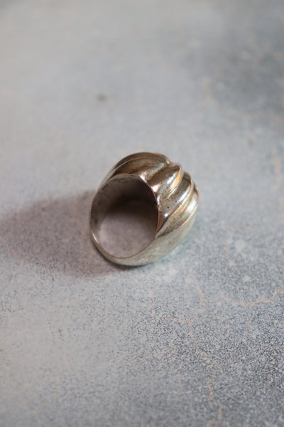 Vintage Sterling Silver Domed Sculptural Ring Size9
