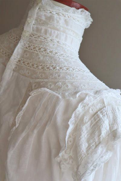 1900s French Lace High Neck Cotton Blouse