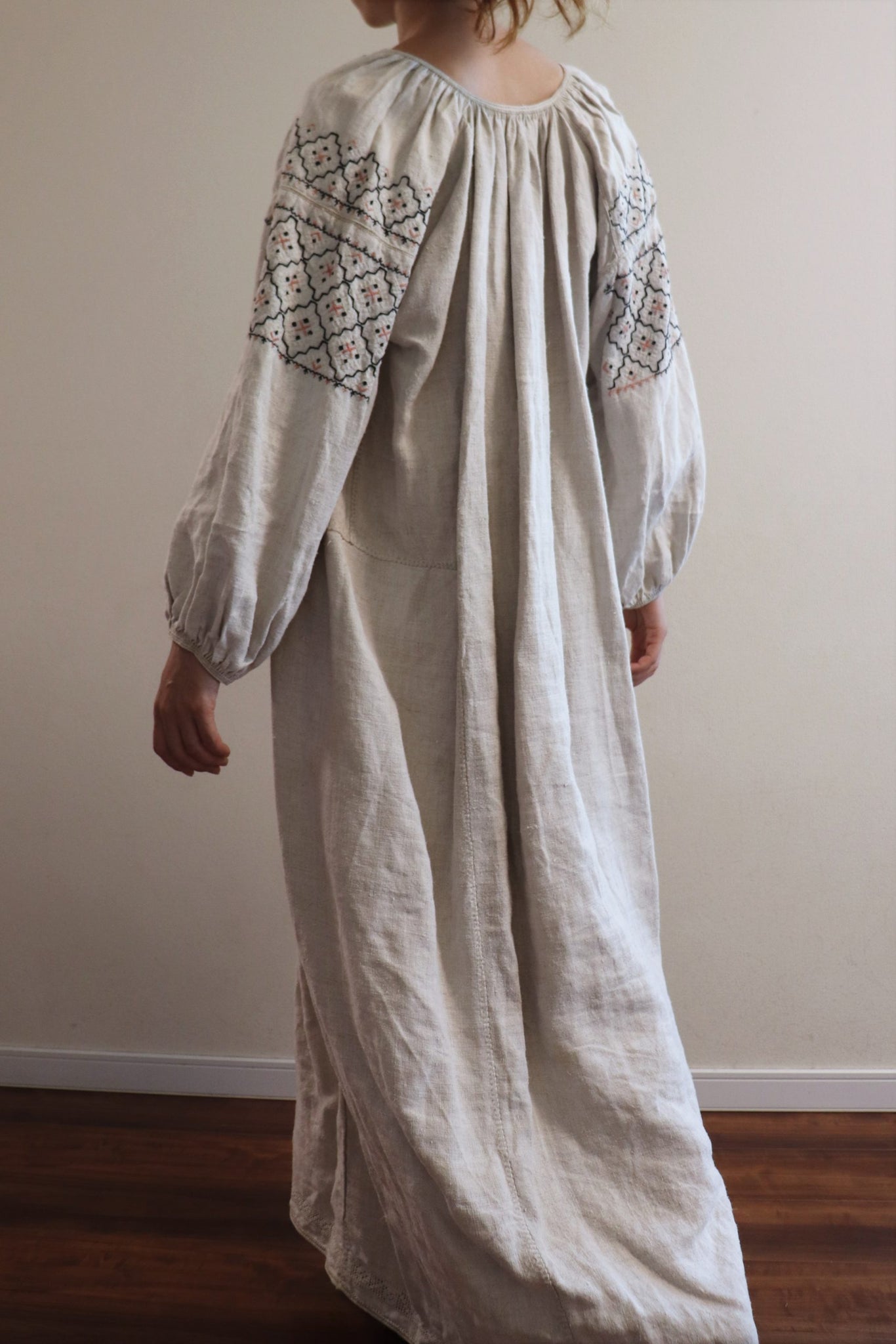 1940s Traditional Ukraine Embroidered Linen Dress