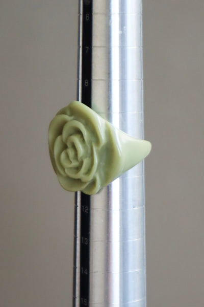 30s Light Green Carved Celluloid Rose Ring