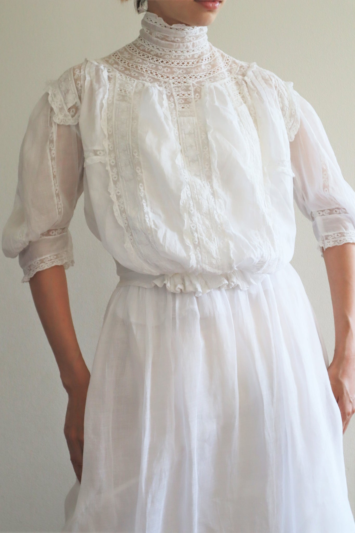 1900s French Lace High Neck Cotton Blouse