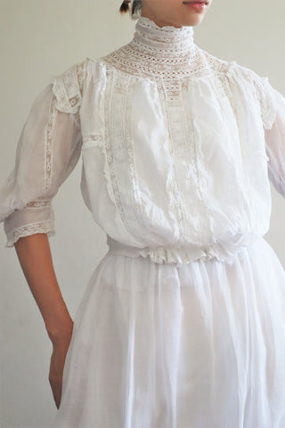 1900s French Lace High Neck Cotton Blouse