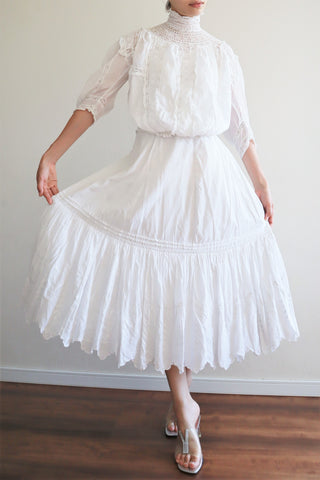 1890s～1900s White Embroidered Cotton Skirt