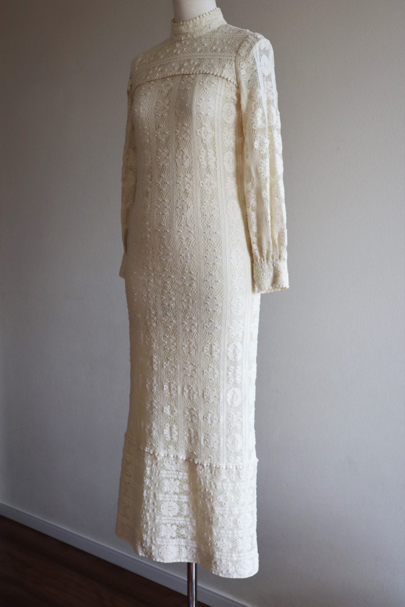 70s Vintage Cream Lace Maxi Dress