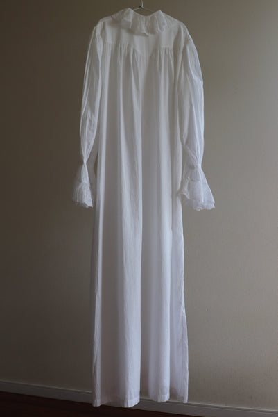 1900s White Cotton Night Dress