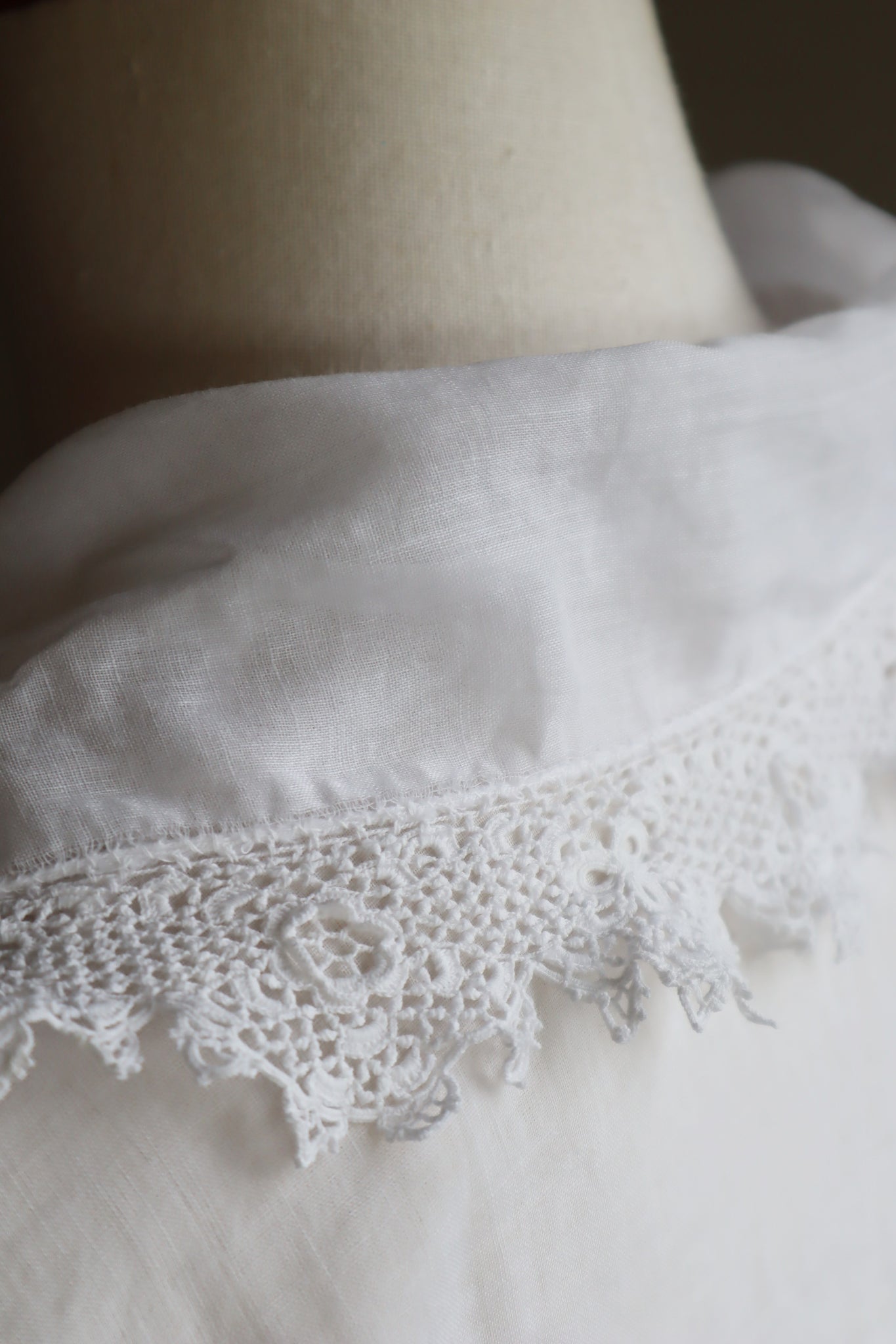 1910s Crochet Lace White Lawn Cotton Blouse