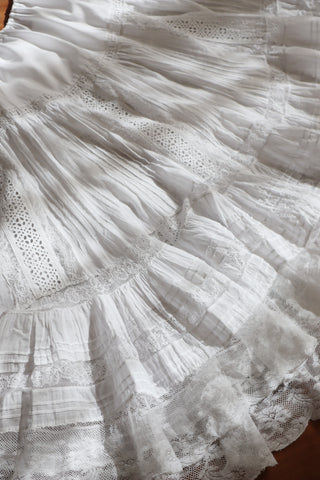 1900s White Hand Embroidered Lace Cotton Skirt