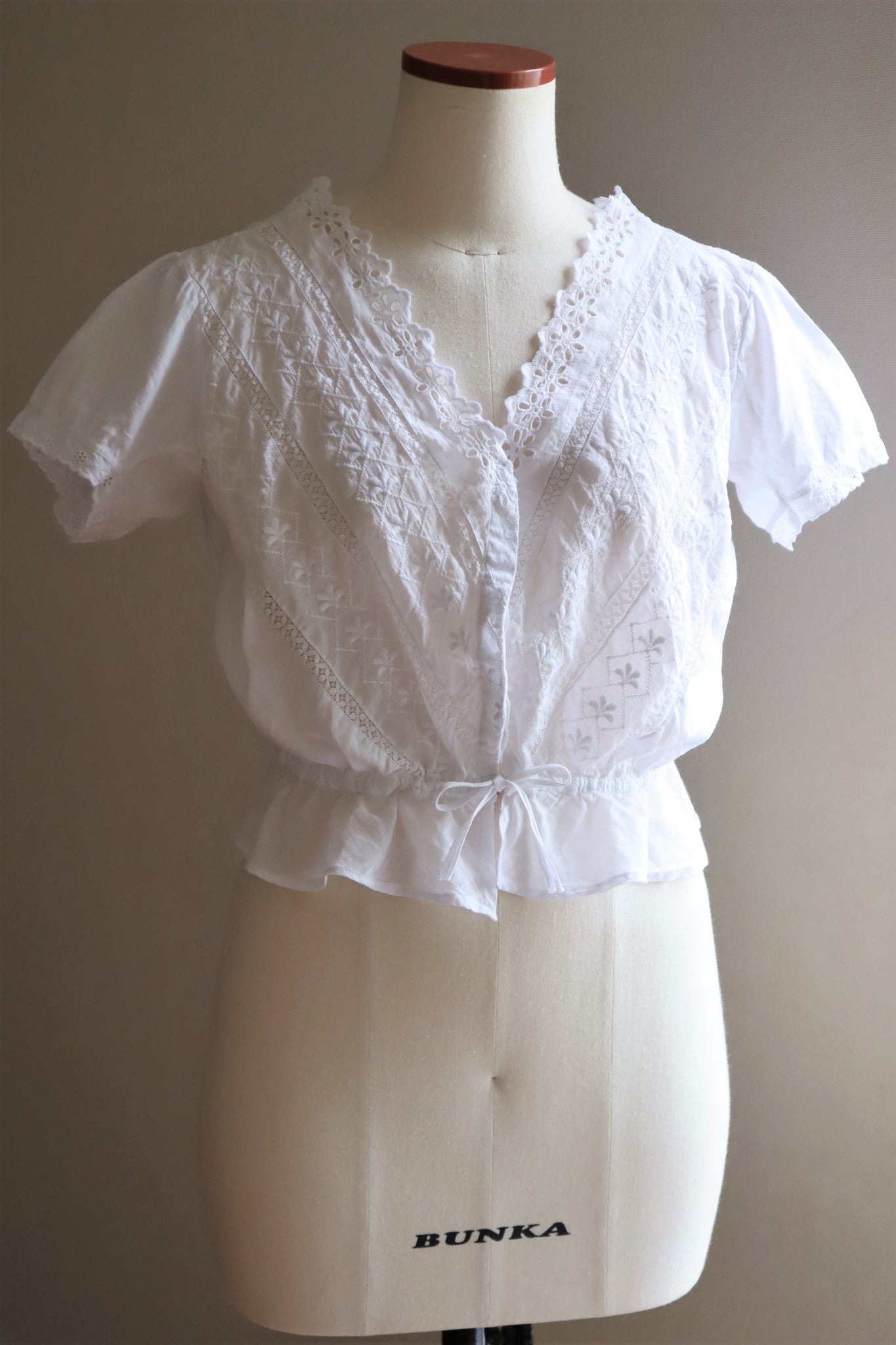 1910s Flower Cutwork Lace Trim Blouse