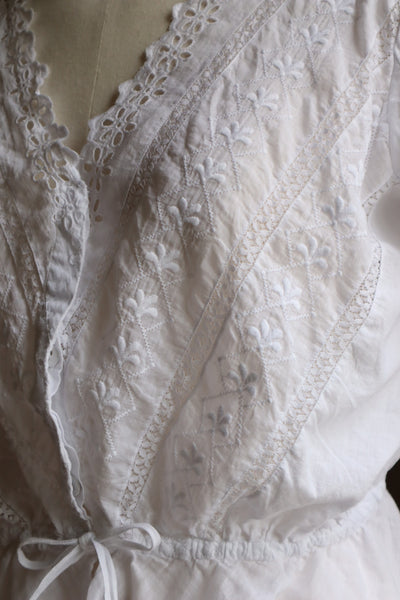 1910s Flower Cutwork Lace Trim Blouse