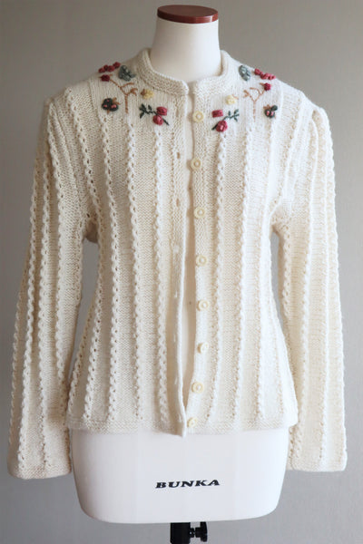 70s Fluffy Brushed Yarn Austrian Hand Knit Cardigan